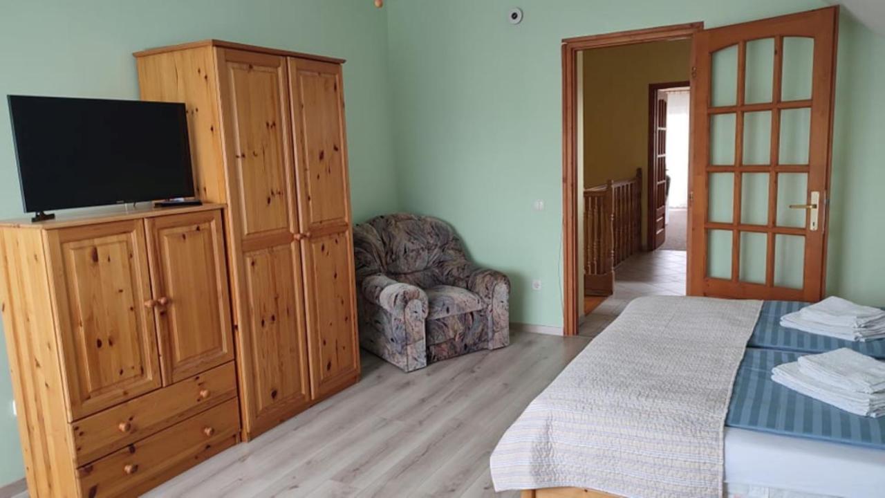 Bük Abigel Thermal Apartman מראה חיצוני תמונה